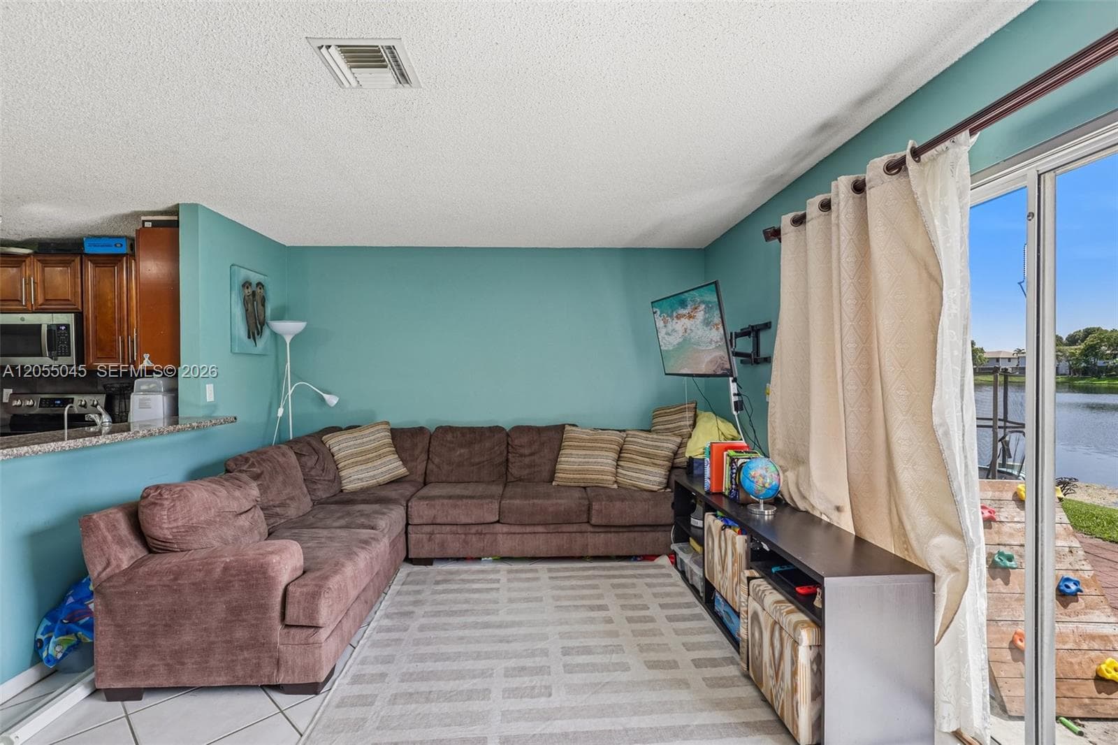 115 NW 108th Ave, Pembroke Pines, FL 33026 photo 4