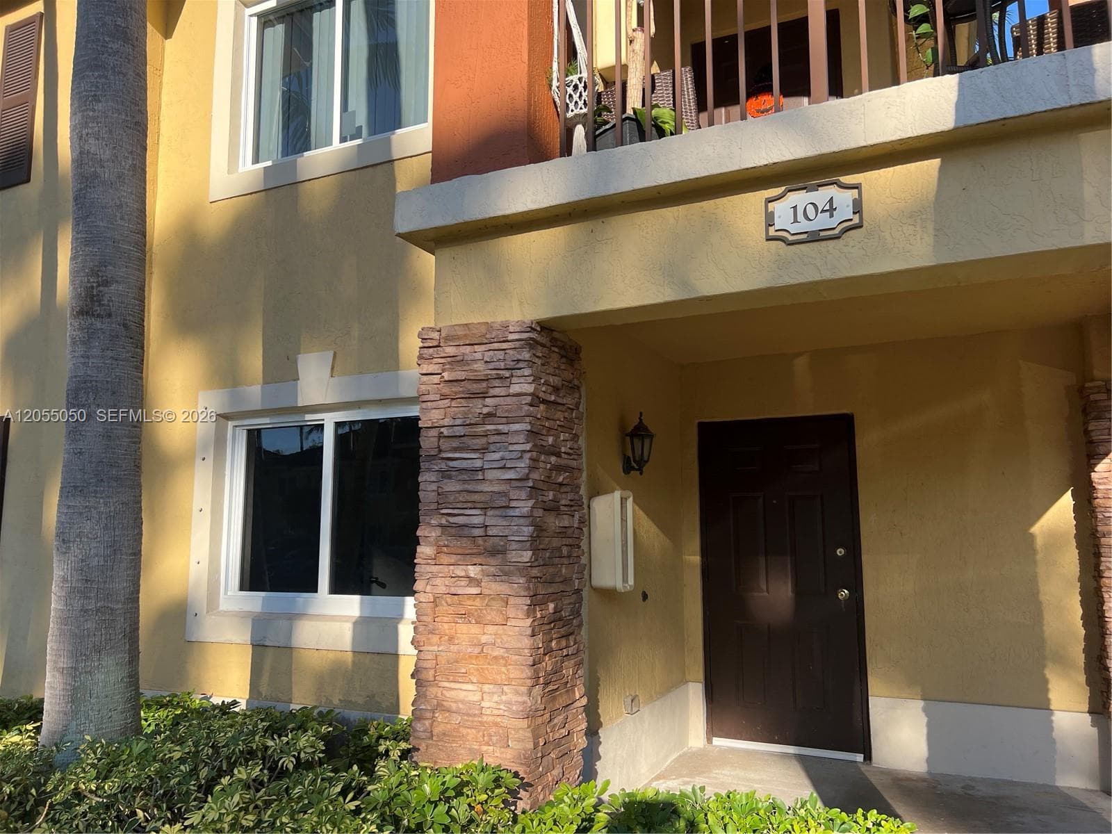 985 NE 33rd Ter # 104, Homestead, FL 33033 photo 3