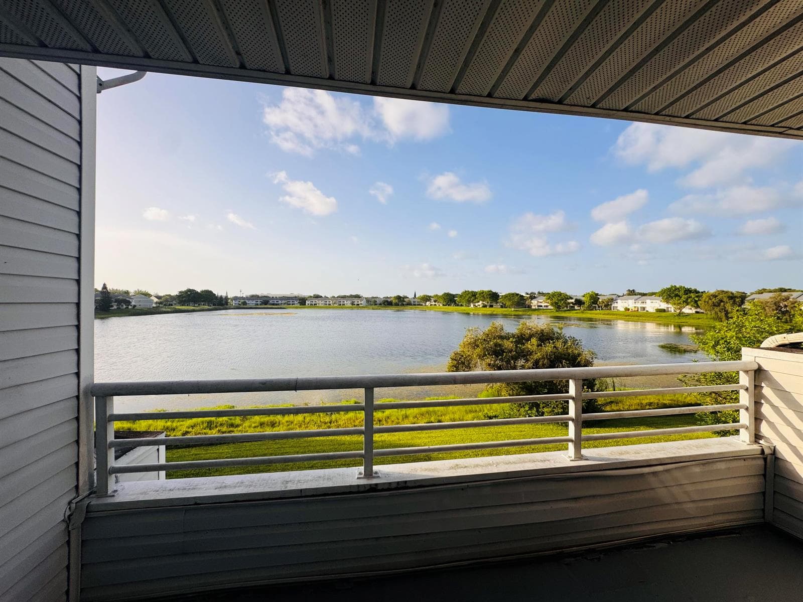 3409 NW 44TH Street # 205, Oakland Park, FL 33309
