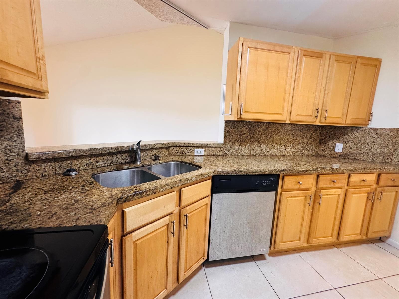 3409 NW 44TH Street # 205, Oakland Park, FL 33309 photo 4