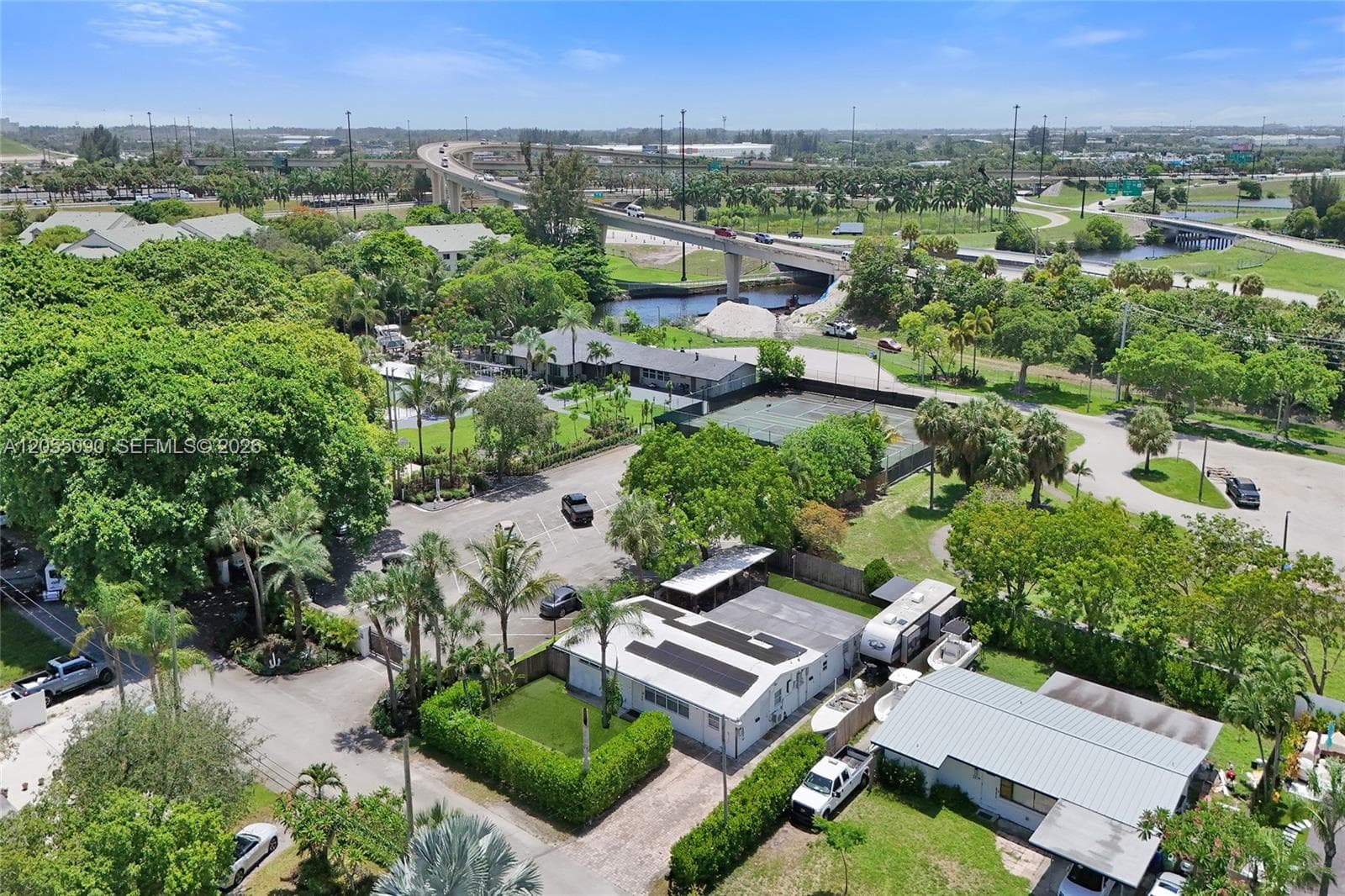 2531 Whale Harbor Ln, Fort Lauderdale, FL 33312 photo 3