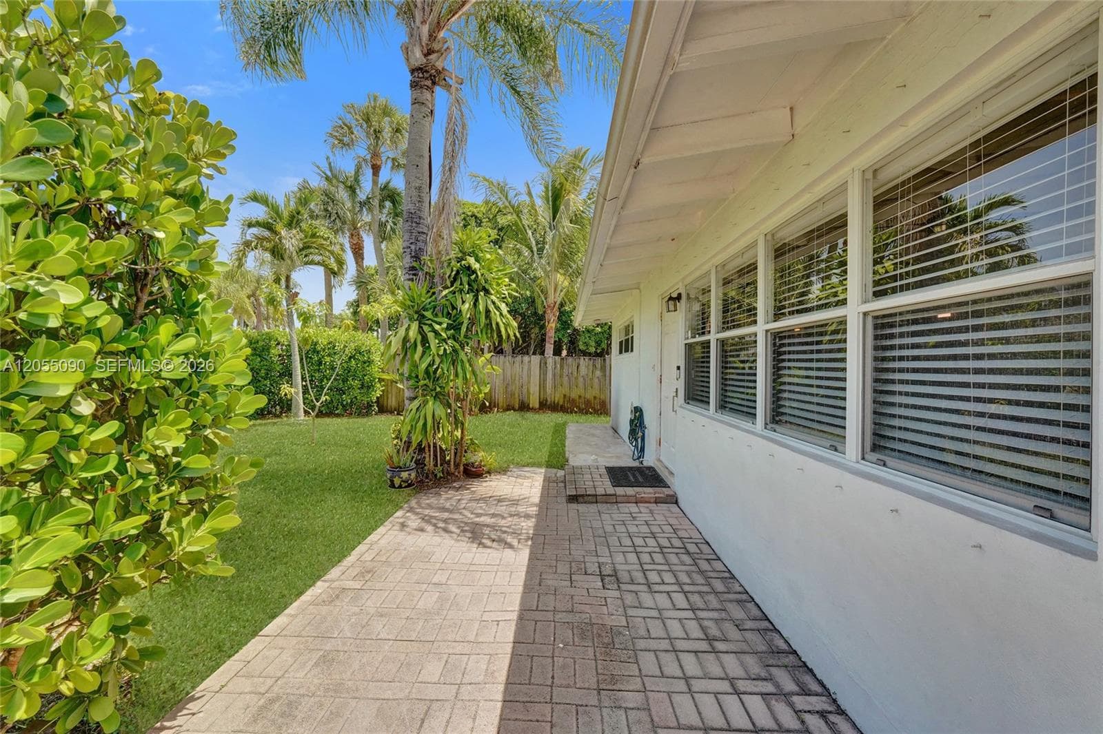 2531 Whale Harbor Ln, Fort Lauderdale, FL 33312 photo 5