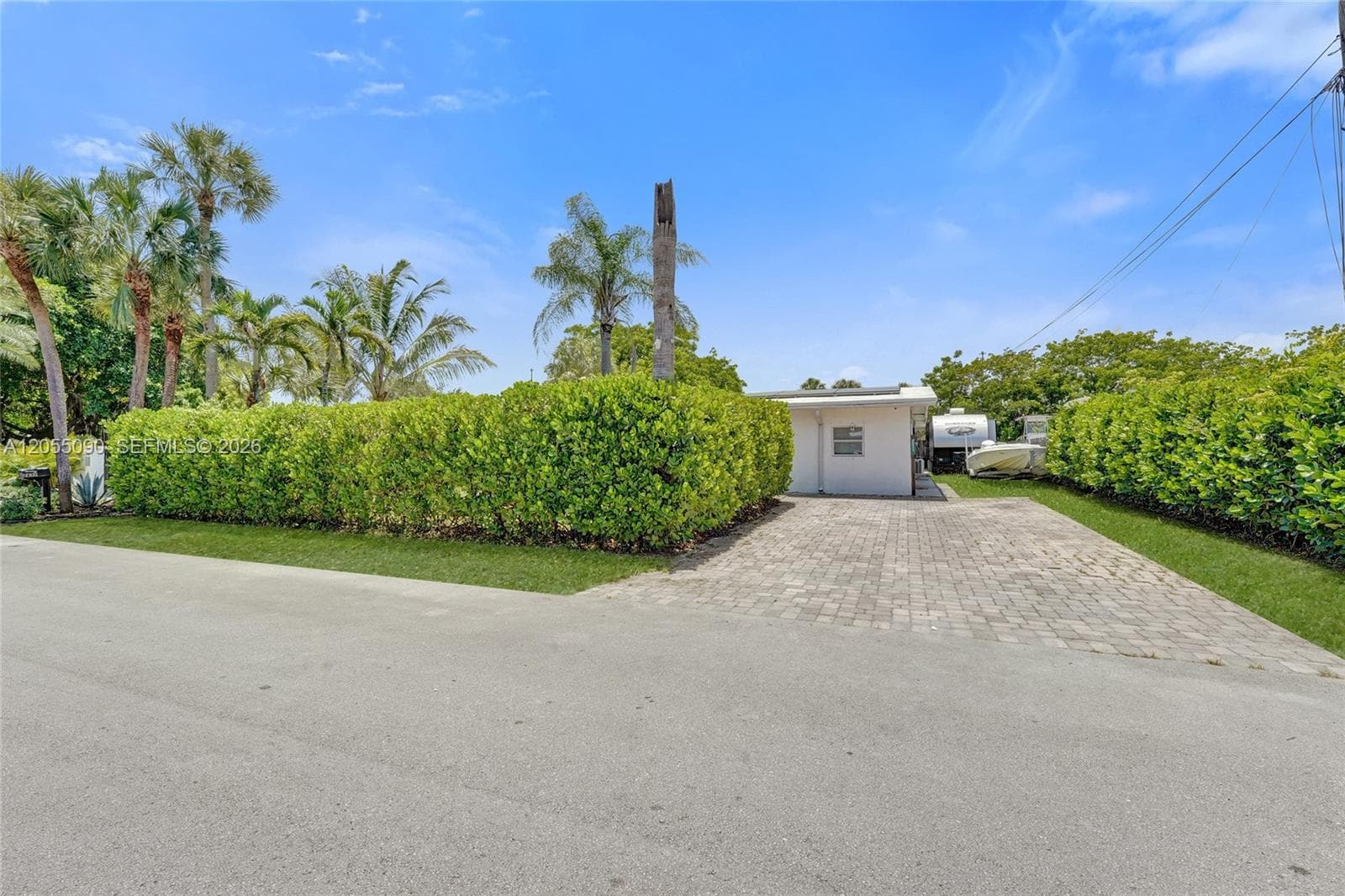 2531 Whale Harbor Ln, Fort Lauderdale, FL 33312 photo 4