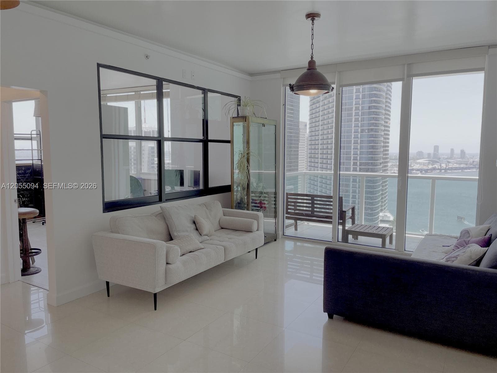 31 SE 5th St # 3712, Miami, FL 33131 photo 5