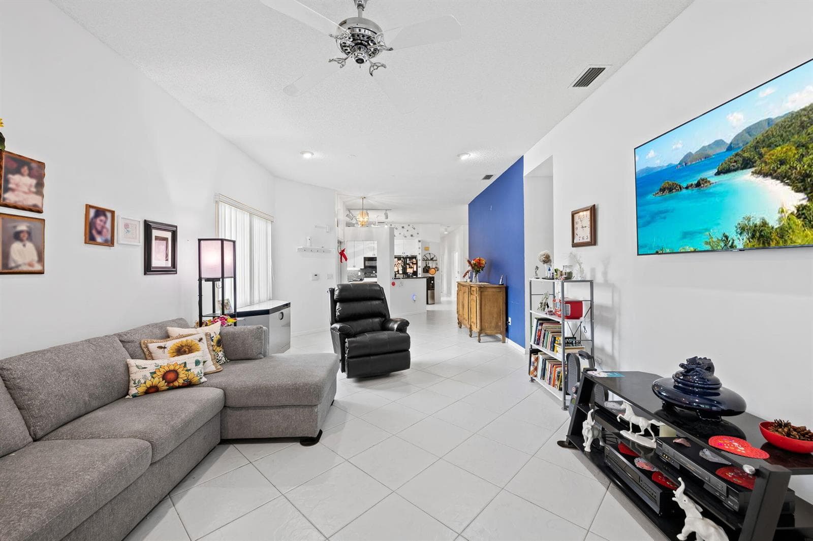 10156 Lombardy Drive, Tamarac, FL 33321 photo 5