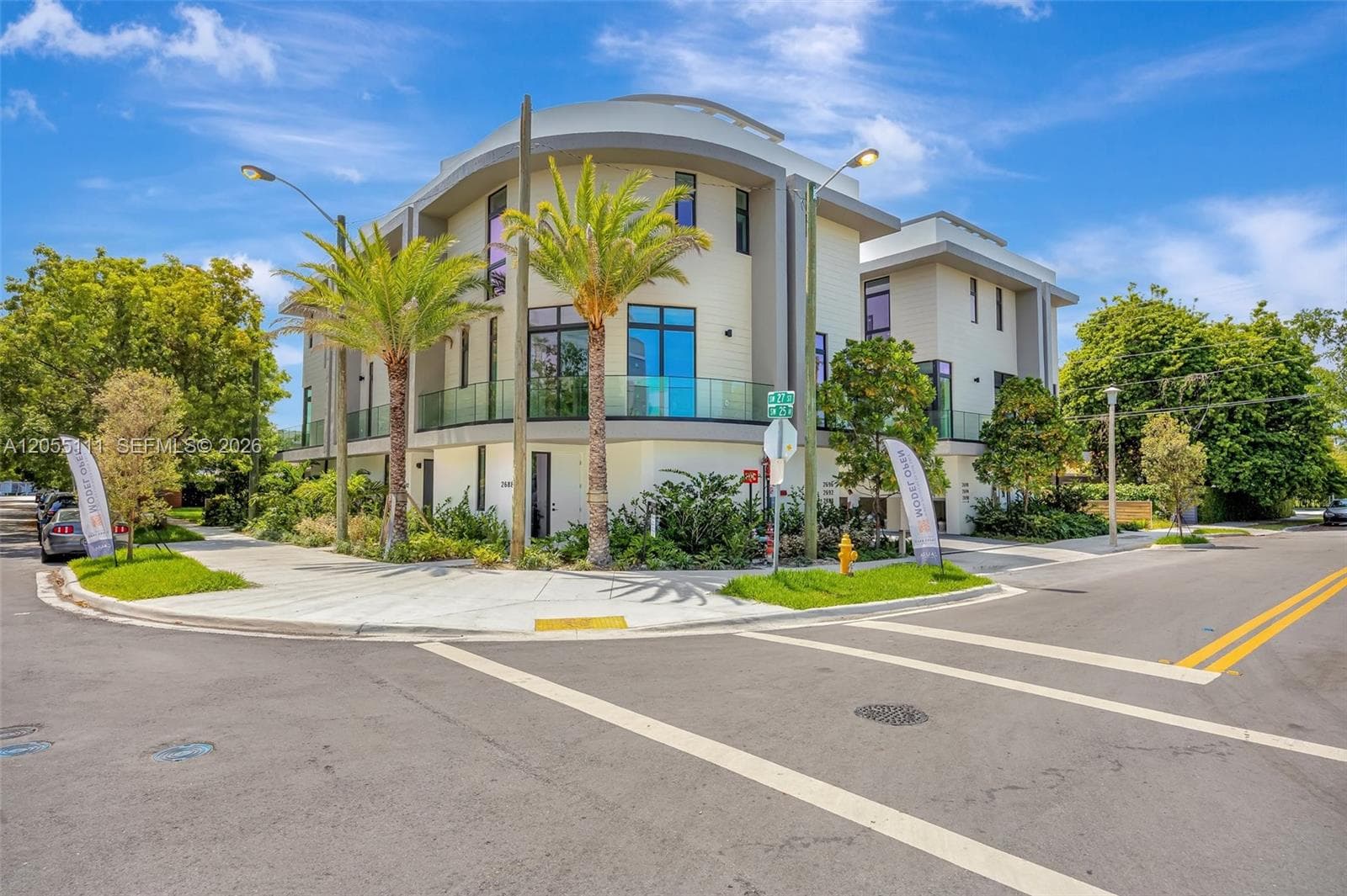 2692 SW 25th Ave, Miami, FL 33133