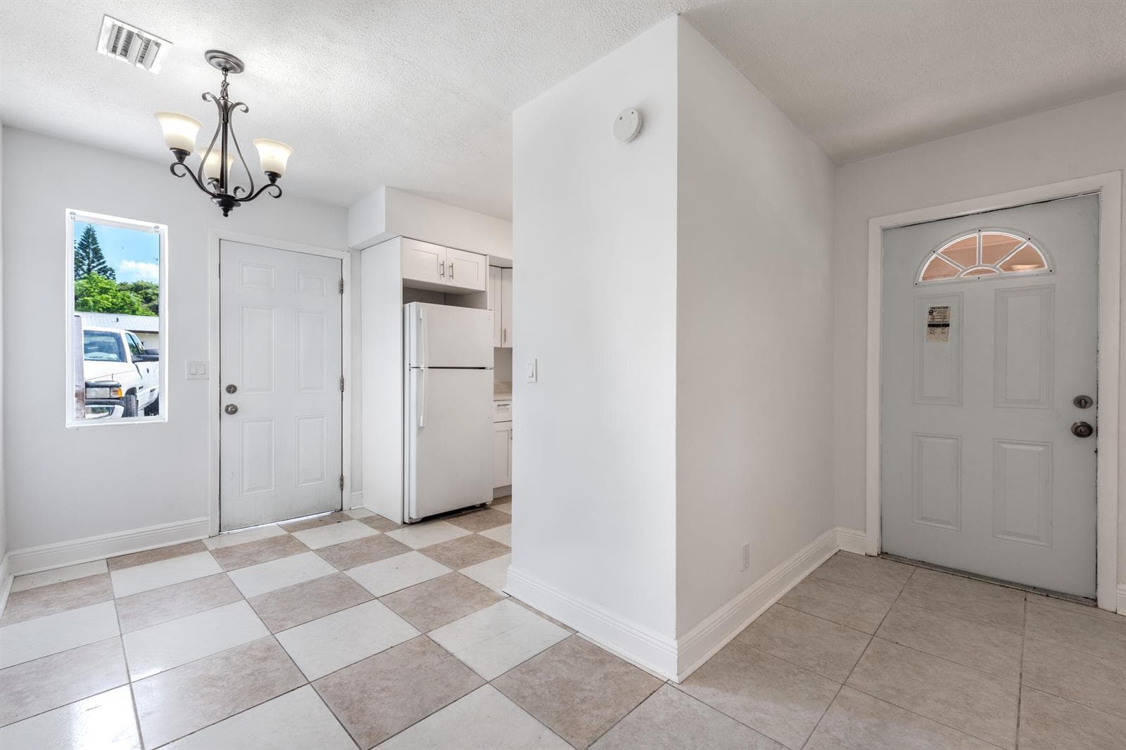 925 S Pine Street, Lake Worth, FL 33460 photo 5