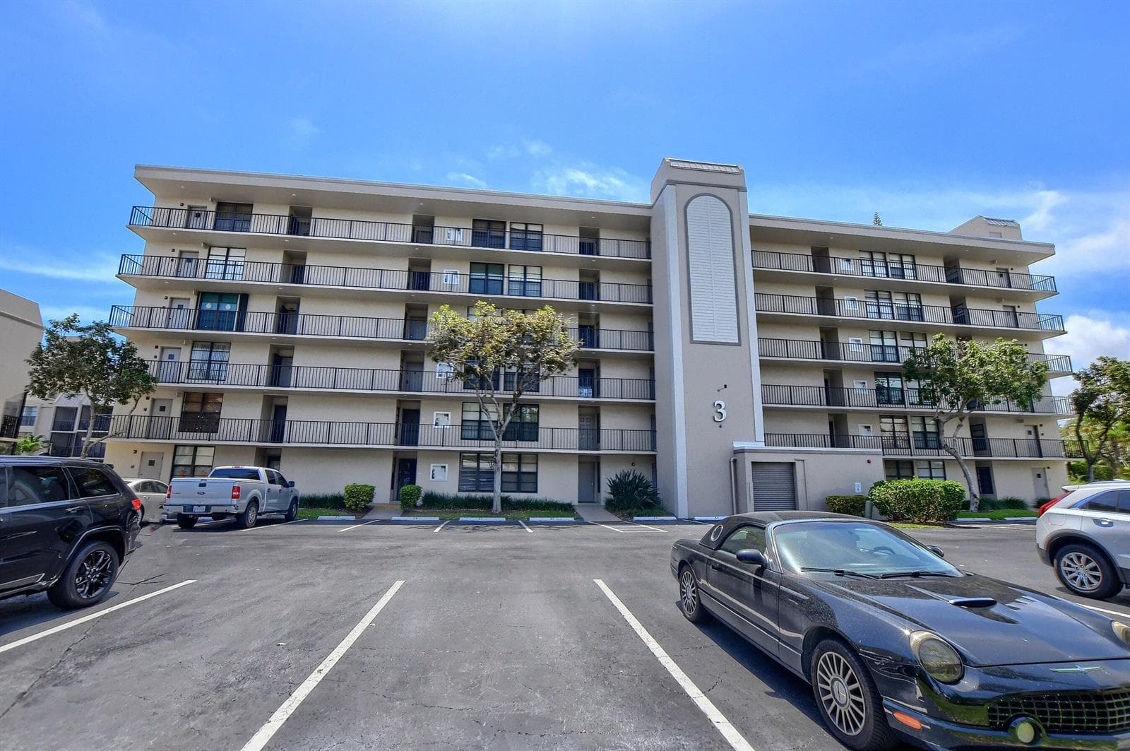 3 Royal Palm Way # Unit 403, Boca Raton, FL 33432