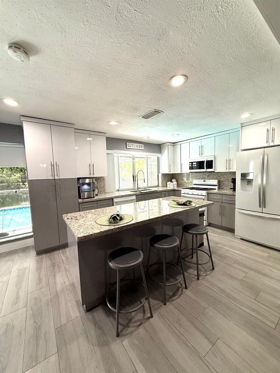 9340 NW 21ST Manor, Sunrise, FL 33322 photo 3