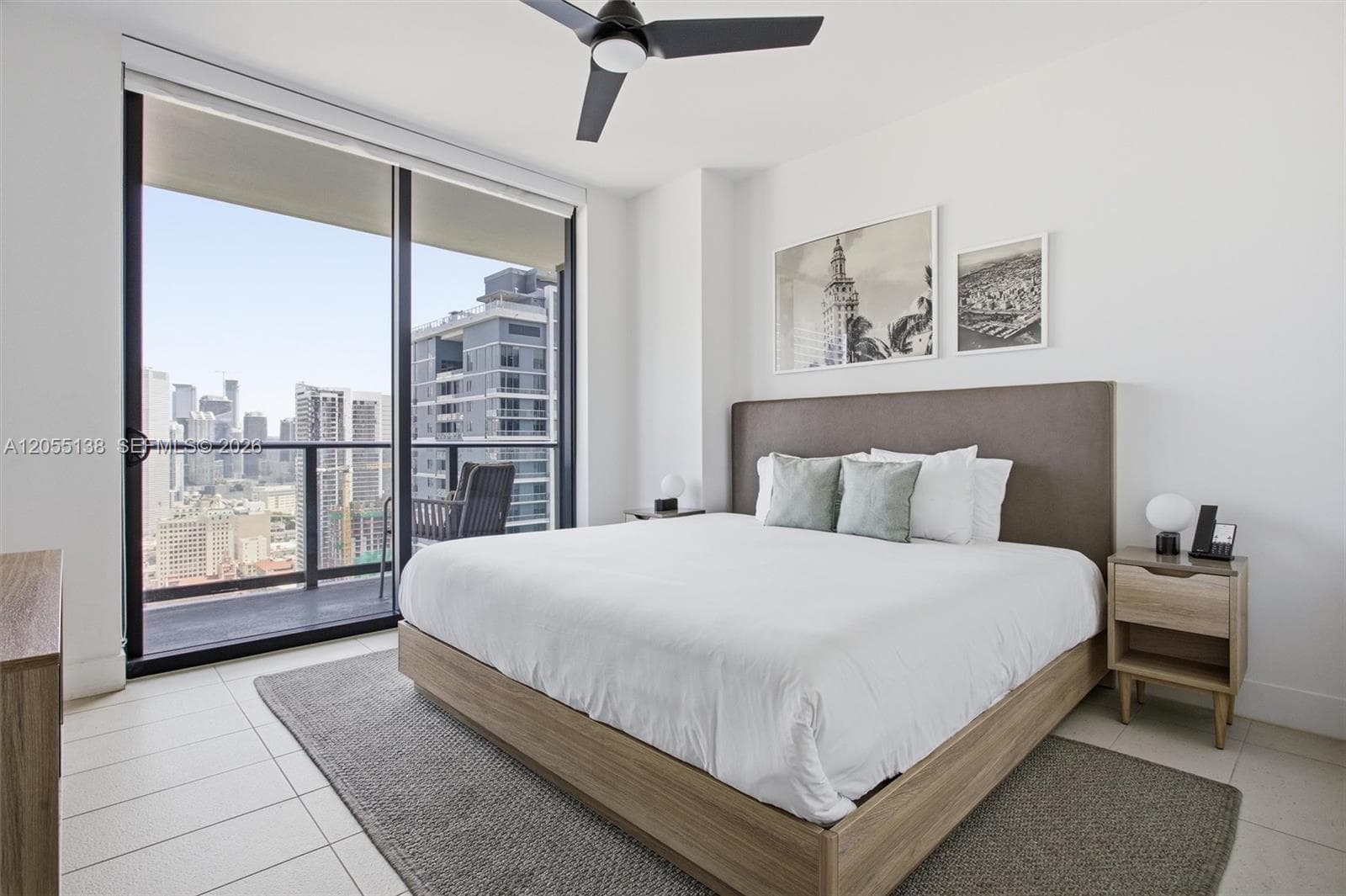 159 NE 6th St # 2914, Miami, FL 33132 photo 3