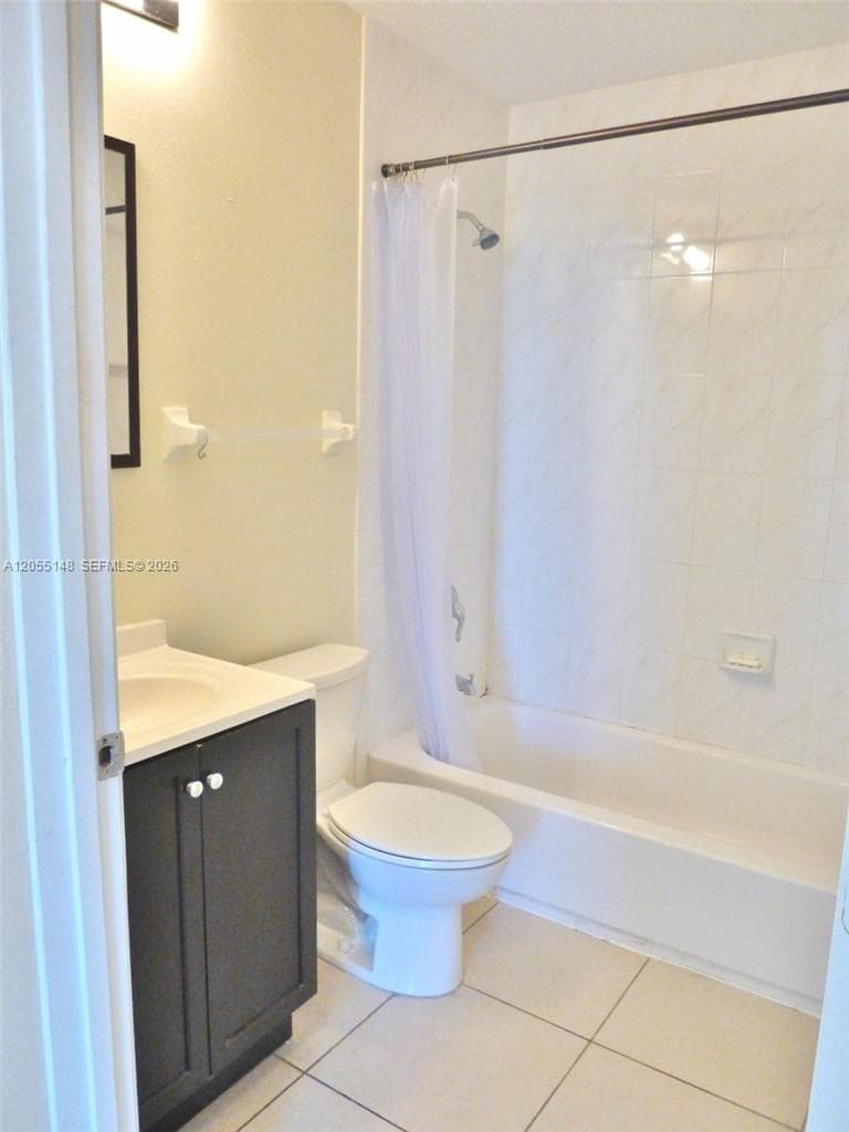843 SW 13th Ave # 305, Miami, FL 33135 photo 5