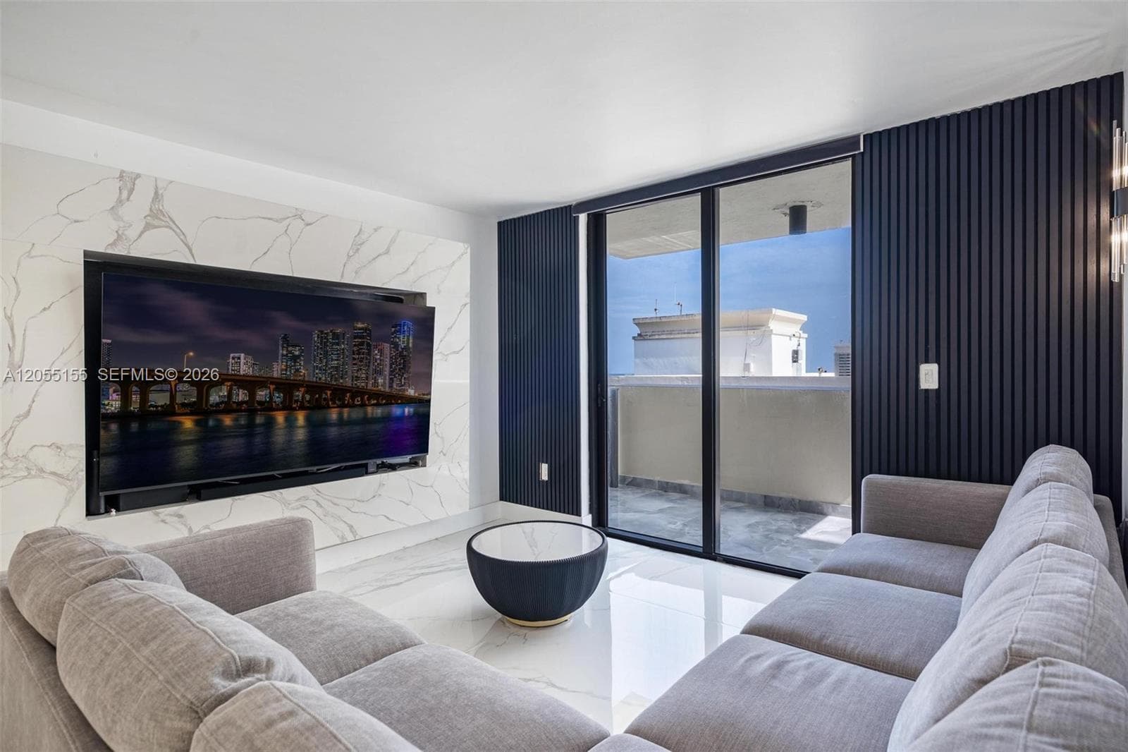 1623 Collins Ave # 716, Miami Beach, FL 33139 photo 2