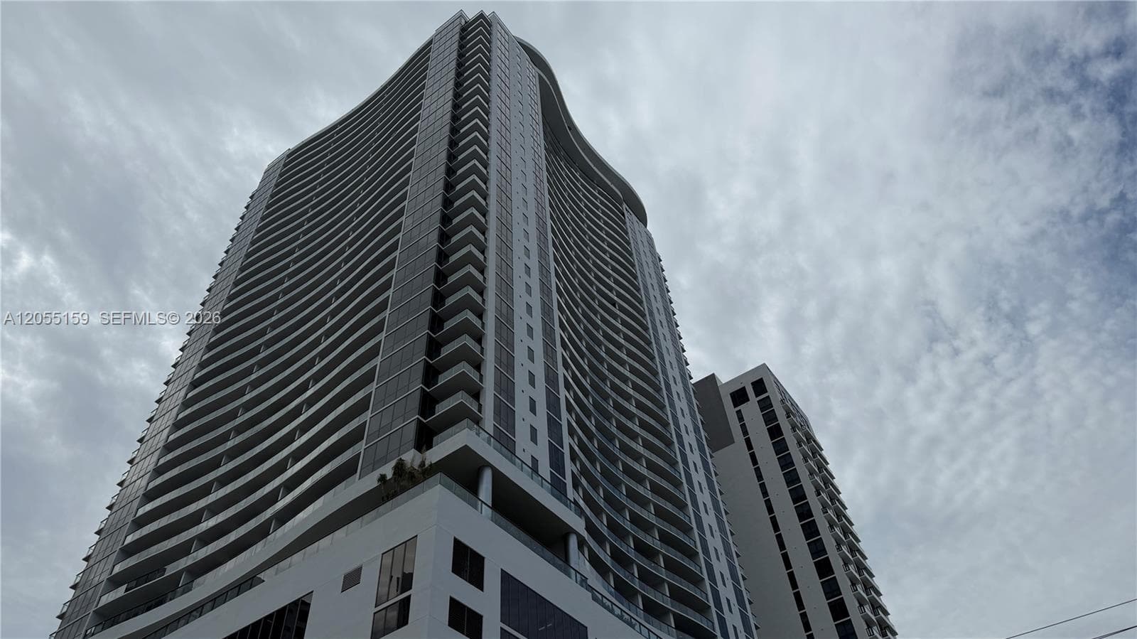 1600 NE 1st Ave # 2511, Miami, FL 33132