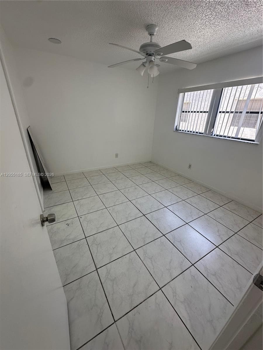 1670 Harding St, Hollywood, FL 33020 photo 5