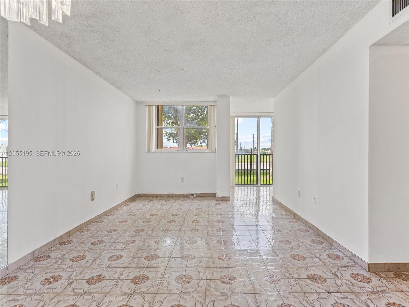 9401 SW 4th St # 104, Miami, FL 33174 photo 2