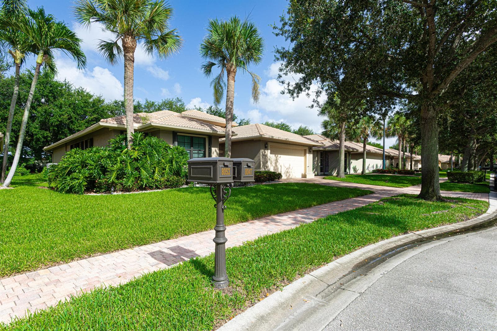 8047 Via Grande, Boynton Beach, FL 33437 photo 4