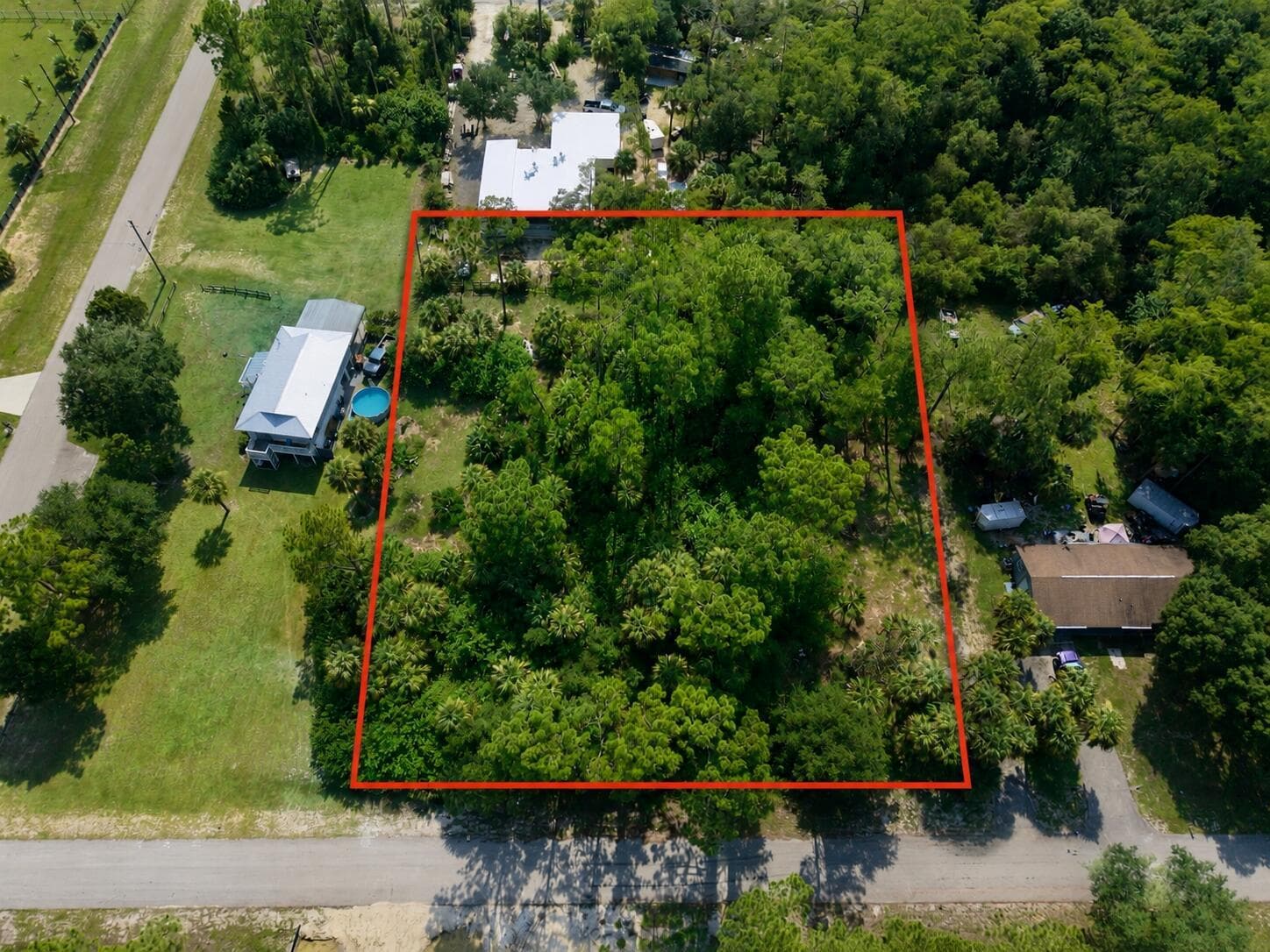 2303 Monroe Avenue, FL 33920 photo 3
