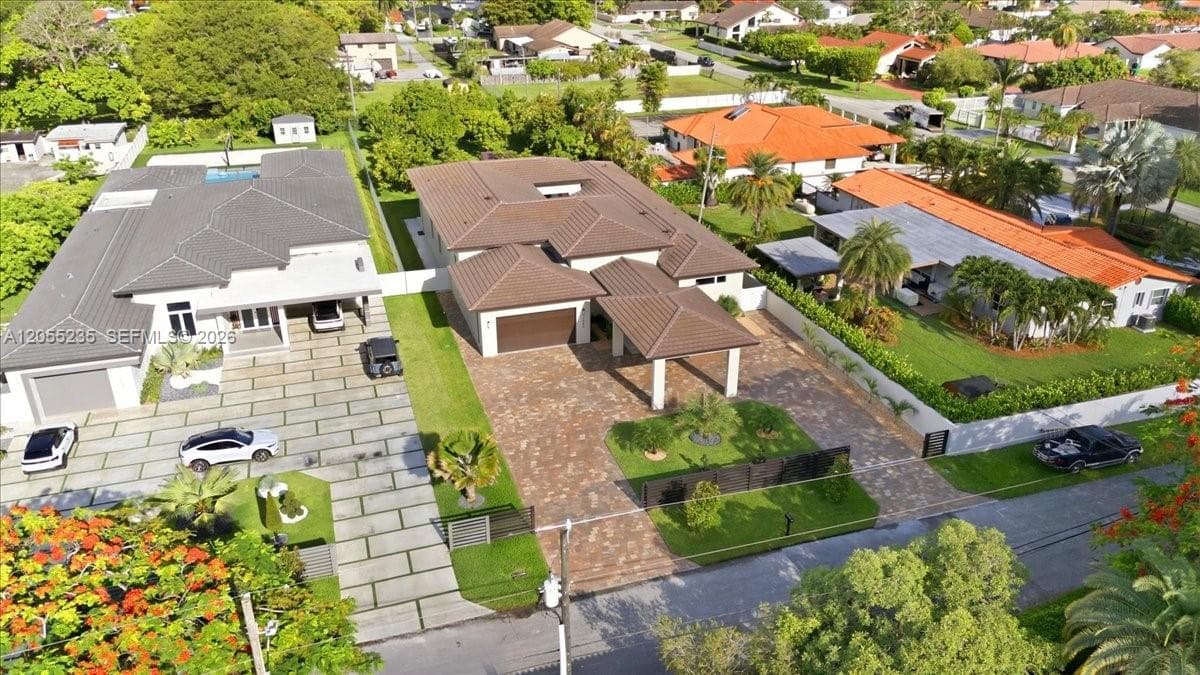2880 SW 113 Avenue, Miami, FL 33165 photo 2