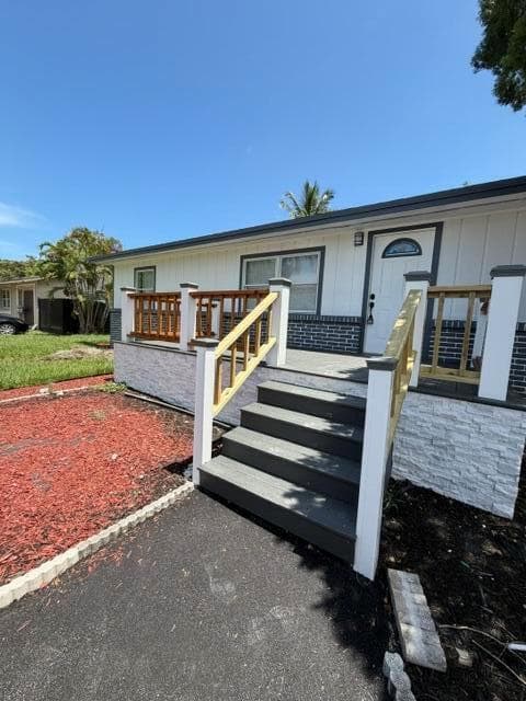 3040 TROPICAL Trail, Lake Worth, FL 33462 photo 4