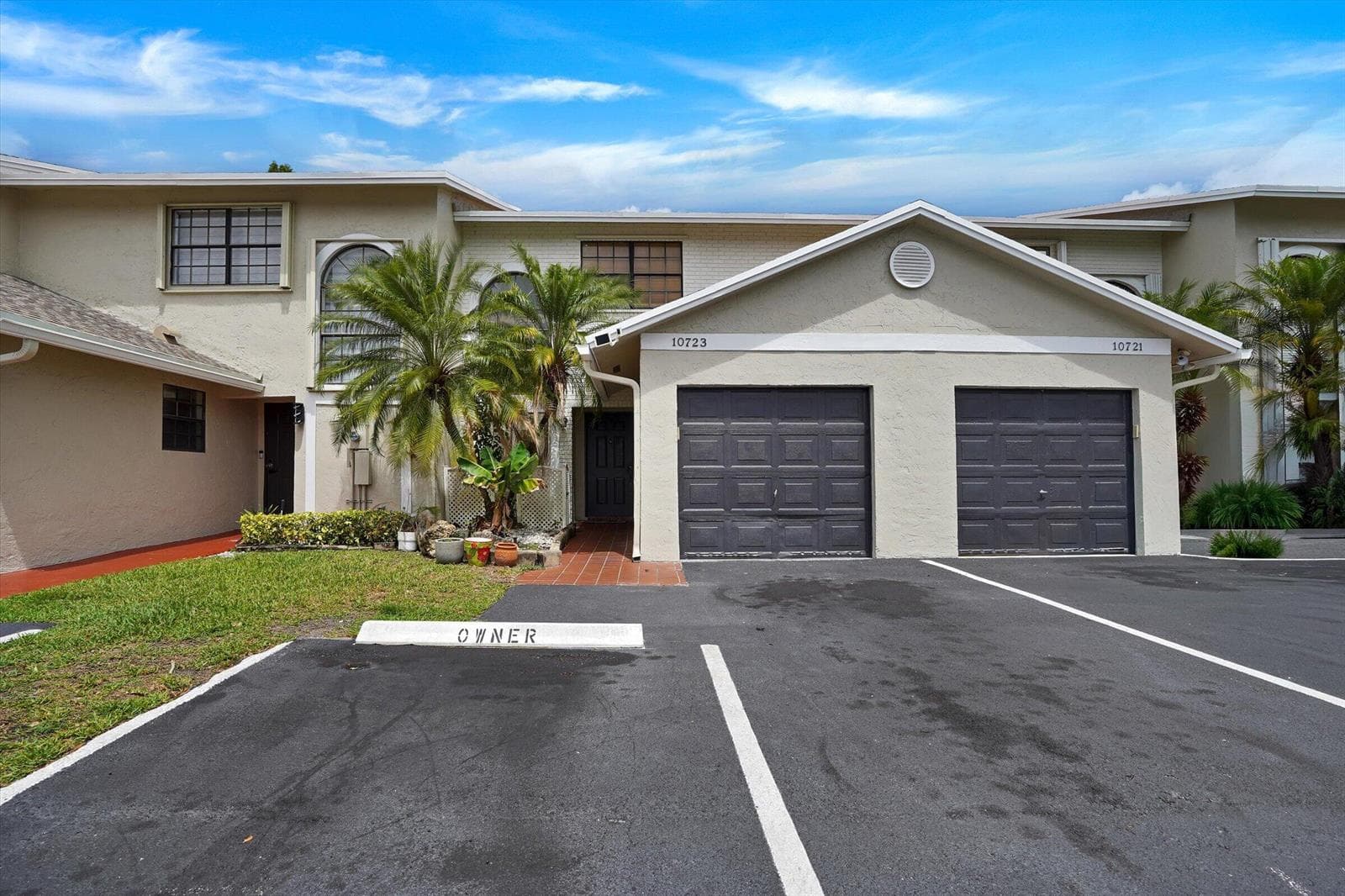 10723 NW 11TH Street # 10723, Pembroke Pines, FL 33026
