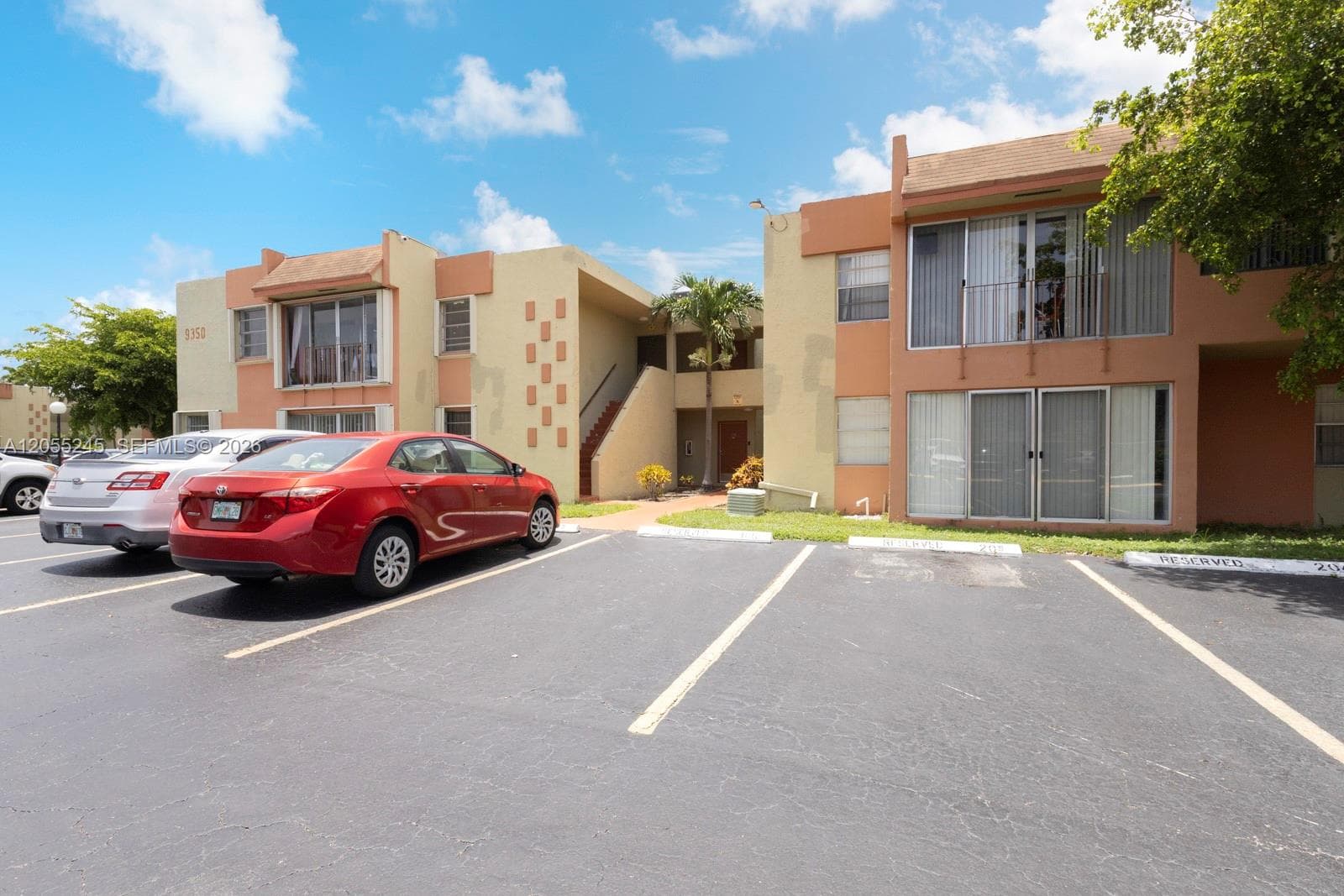 9350 W Flagler St # 208B, Miami, FL 33174 photo 2
