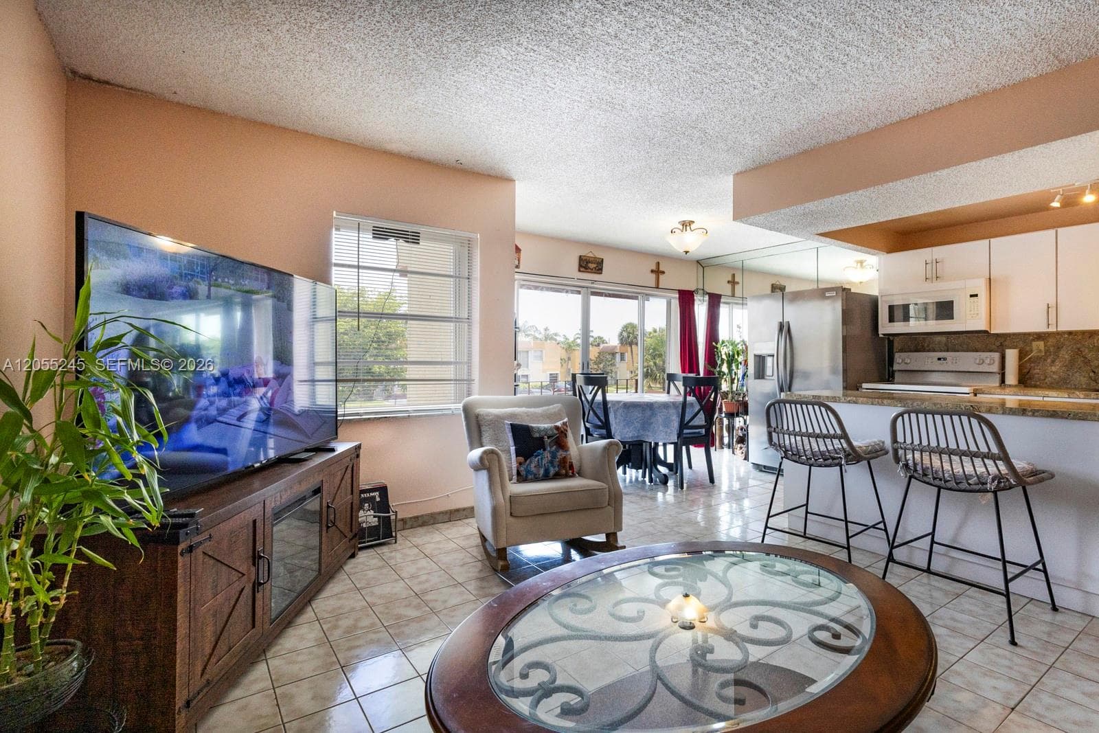9350 W Flagler St # 208B, Miami, FL 33174 photo 3