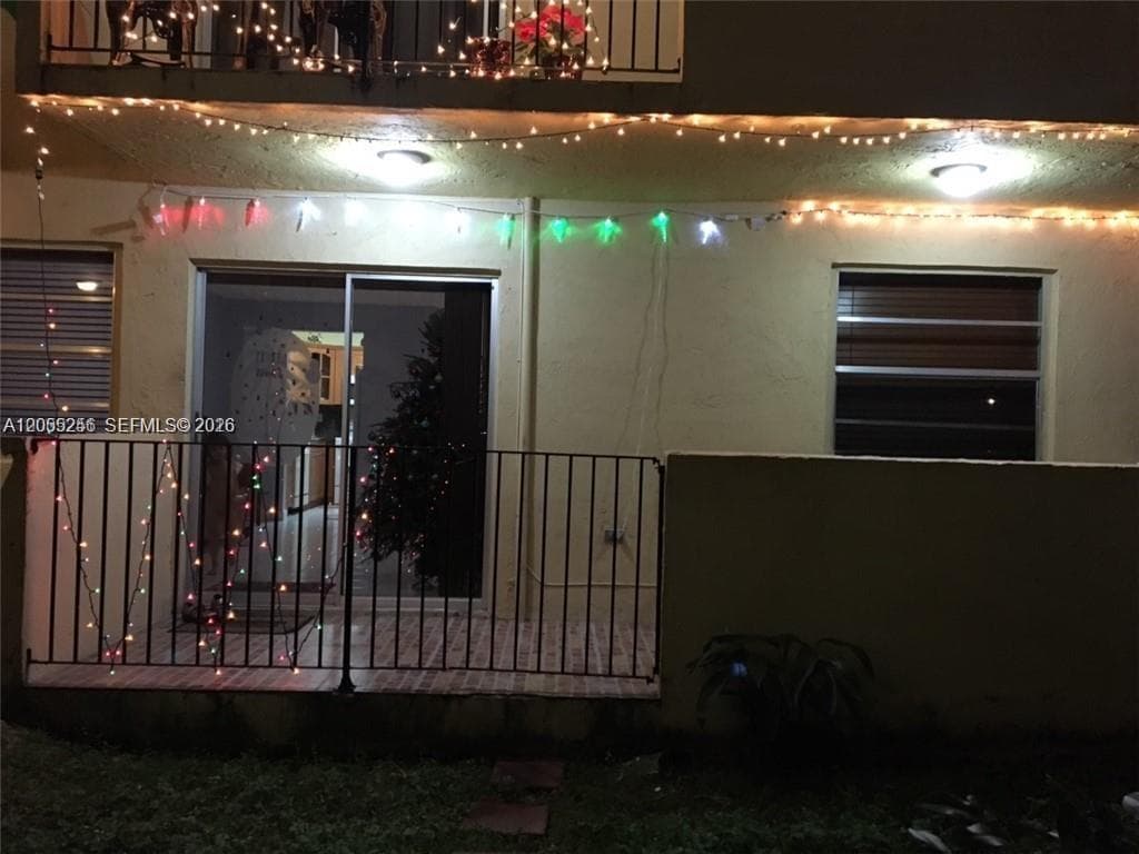 1221 SW 122nd Ave # 105, Miami, FL 33184