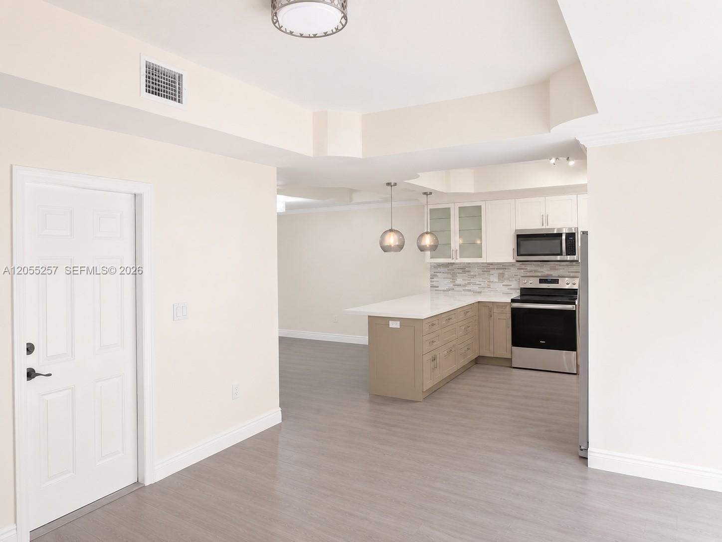 8423 S NW 138th Terrace # 2802, Miami Lakes, FL 33016 photo 2