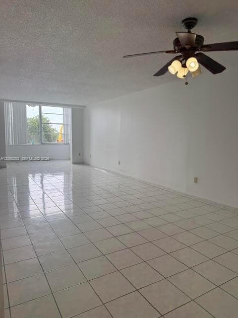 7345 W 4th Ave # 404, Hialeah, FL 33014 photo 4