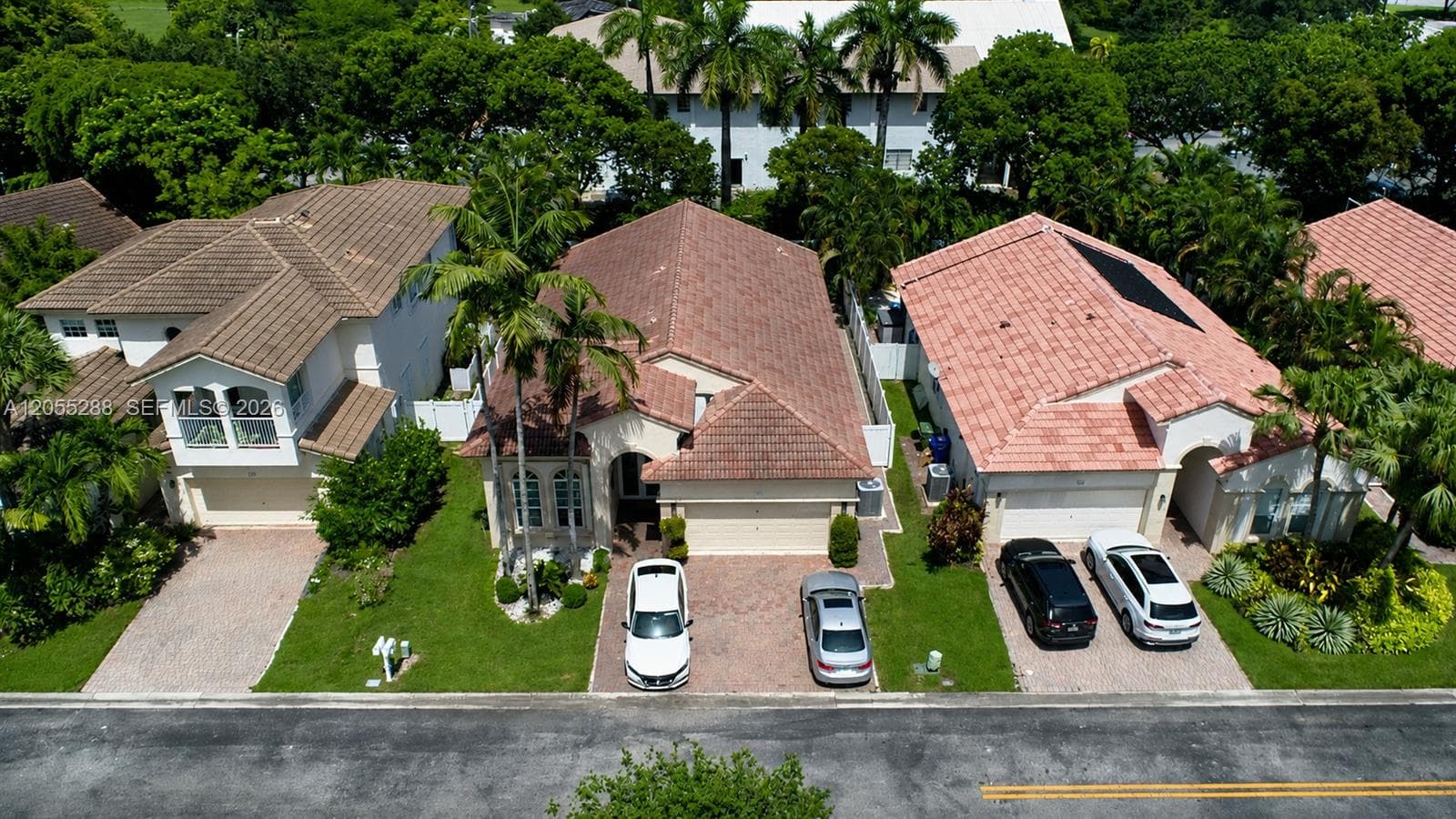 1773 NW 72nd Way, Pembroke Pines, FL 33024 photo 2