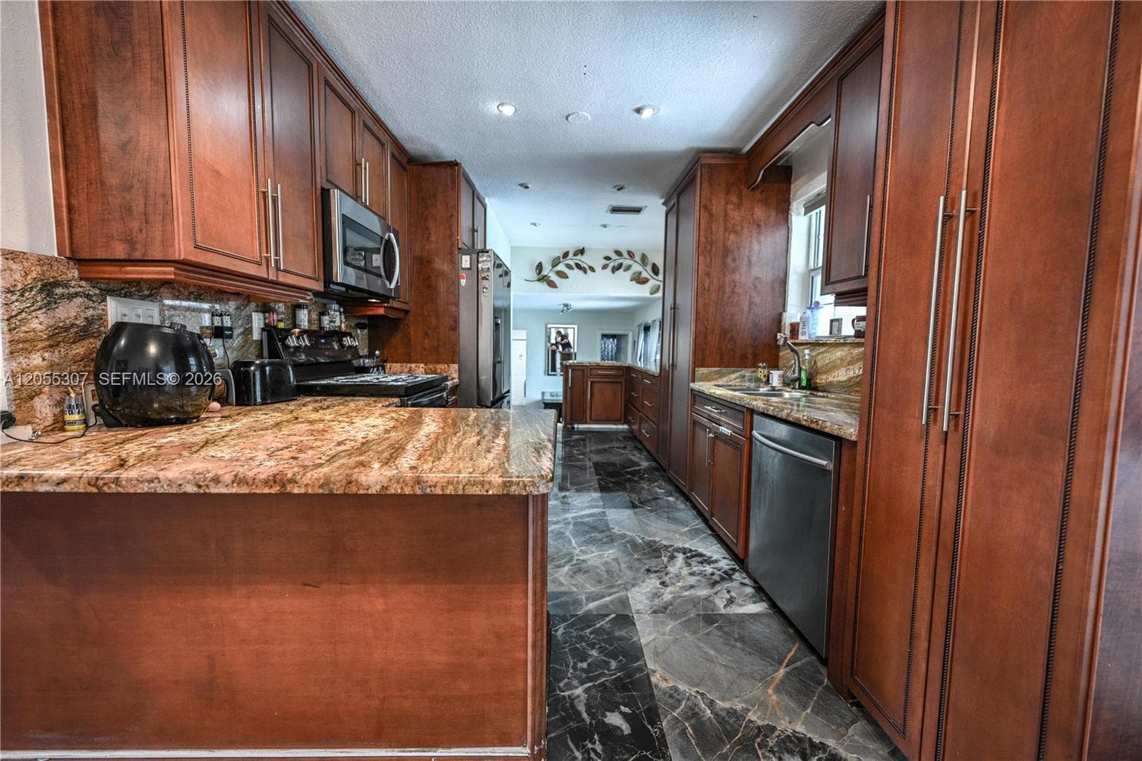 7400 NW 1st Ct, Pembroke Pines, FL 33024 photo 5