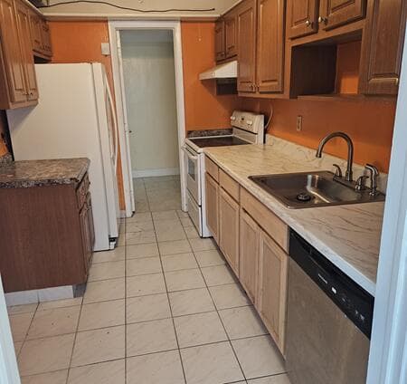 4174 Inverrary Drive # 702, Lauderhill, FL 33319 photo 2