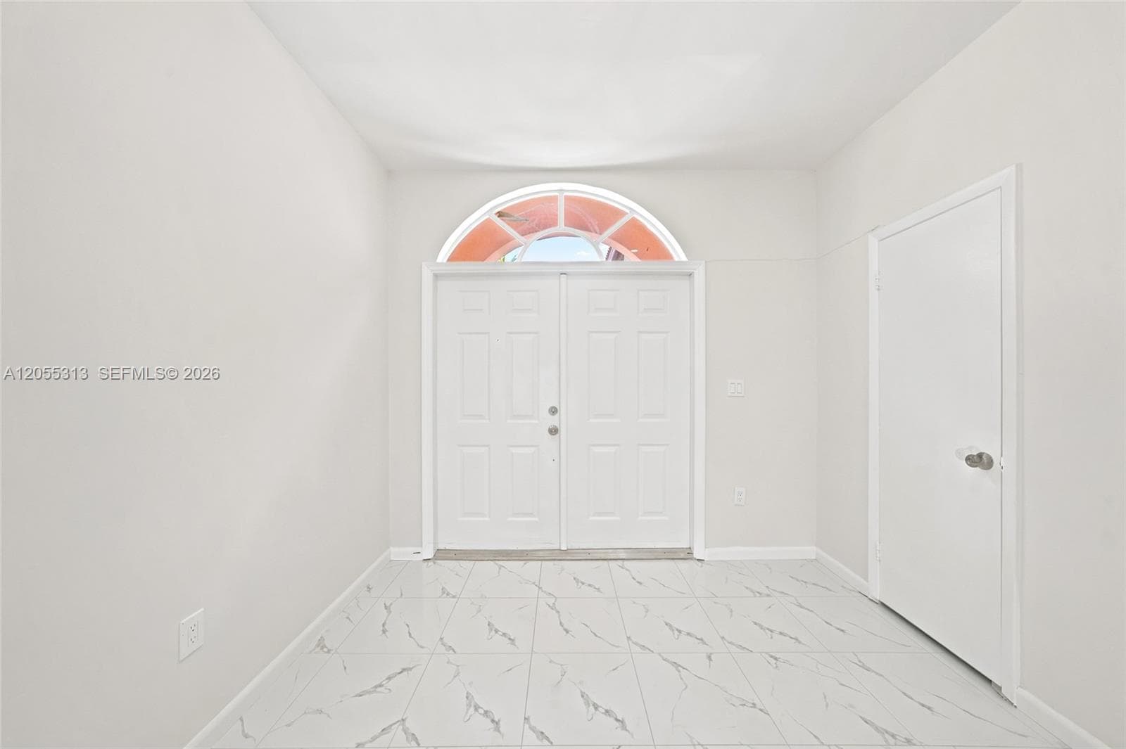 8684 NW 1st St # 0, Miami, FL 33126 photo 4