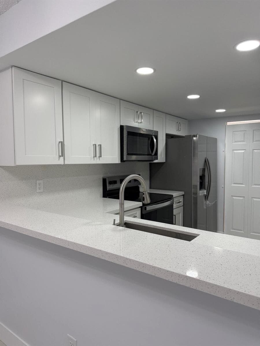 1041 NW 124TH Avenue # 1041, Pembroke Pines, FL 33026 photo 3