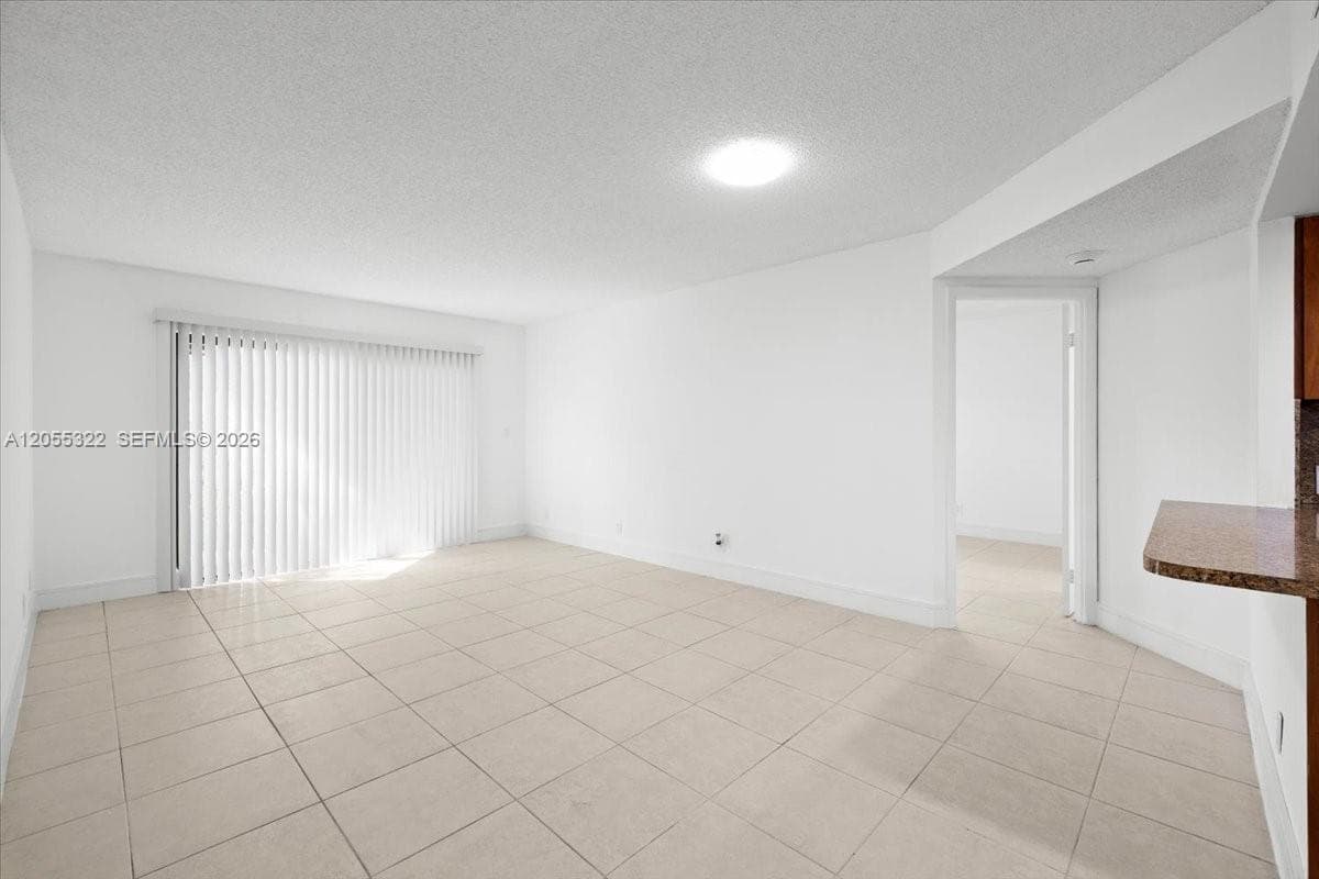 8290 Lake Dr # 130, Doral, FL 33166 photo 4