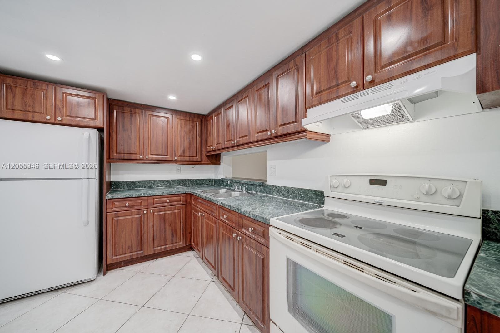 8420 SW 133rd Ave Rd # 224, Miami, FL 33183 photo 4