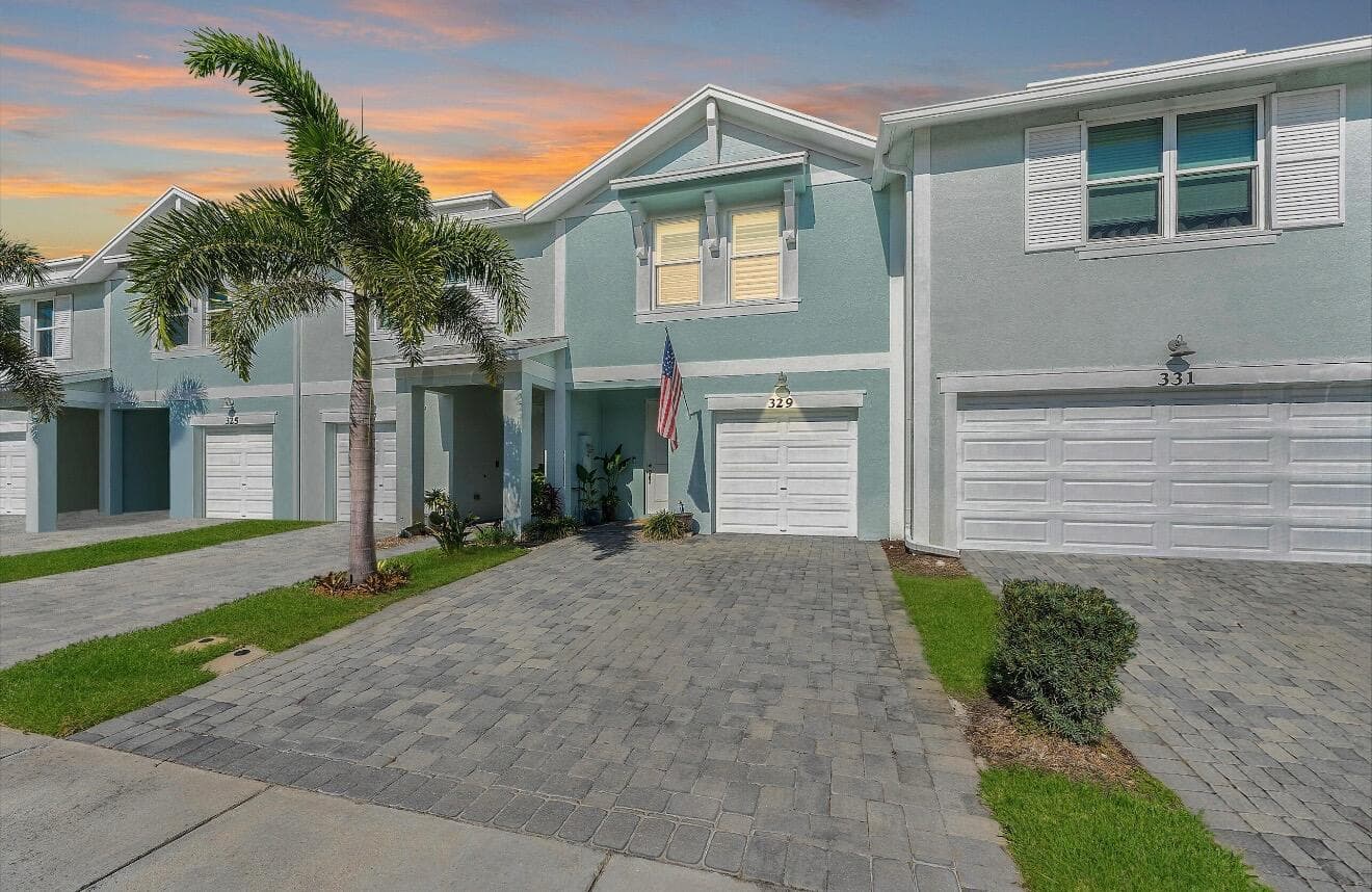 329 SE Halifax Lane, Stuart, FL 34994