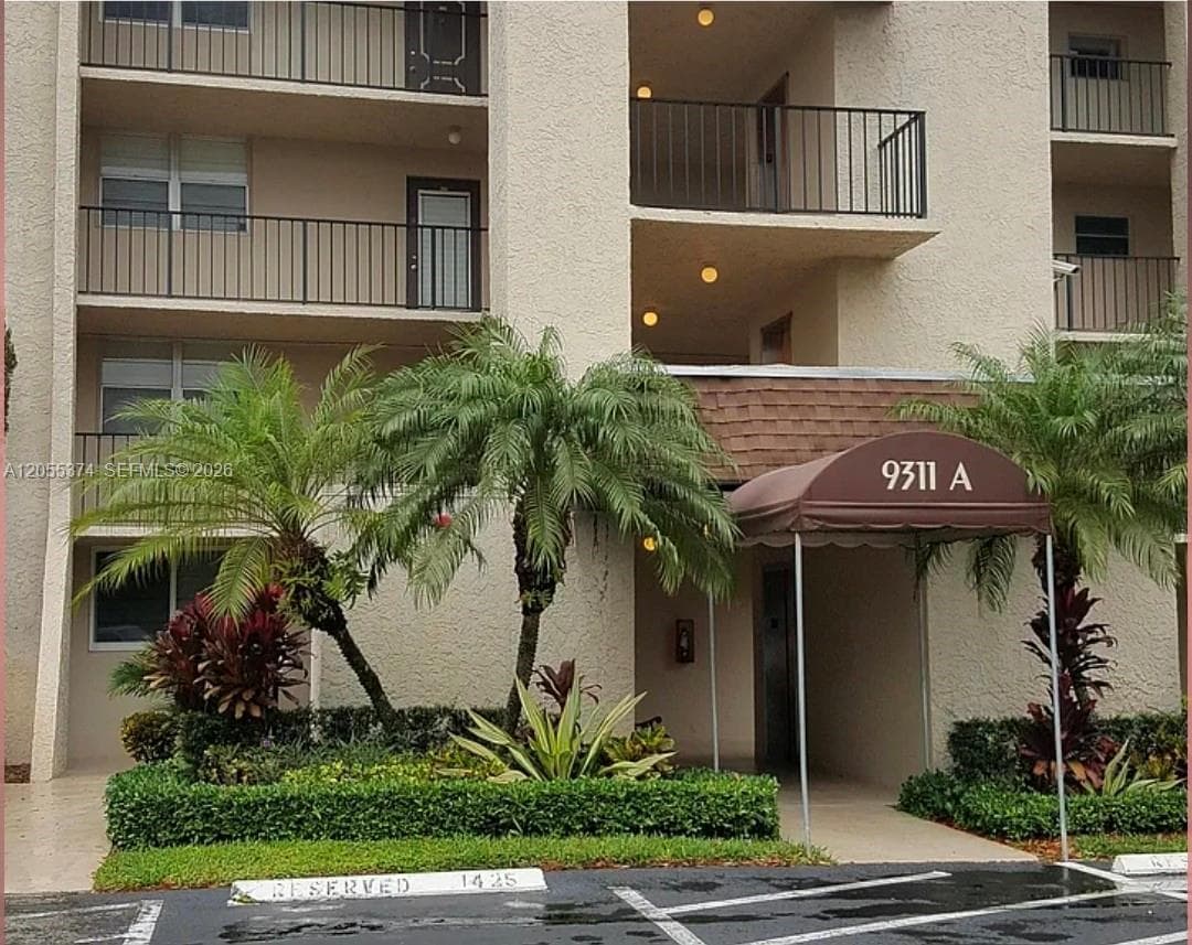 9311 Orange Grove Dr # 408, Davie, FL 33324