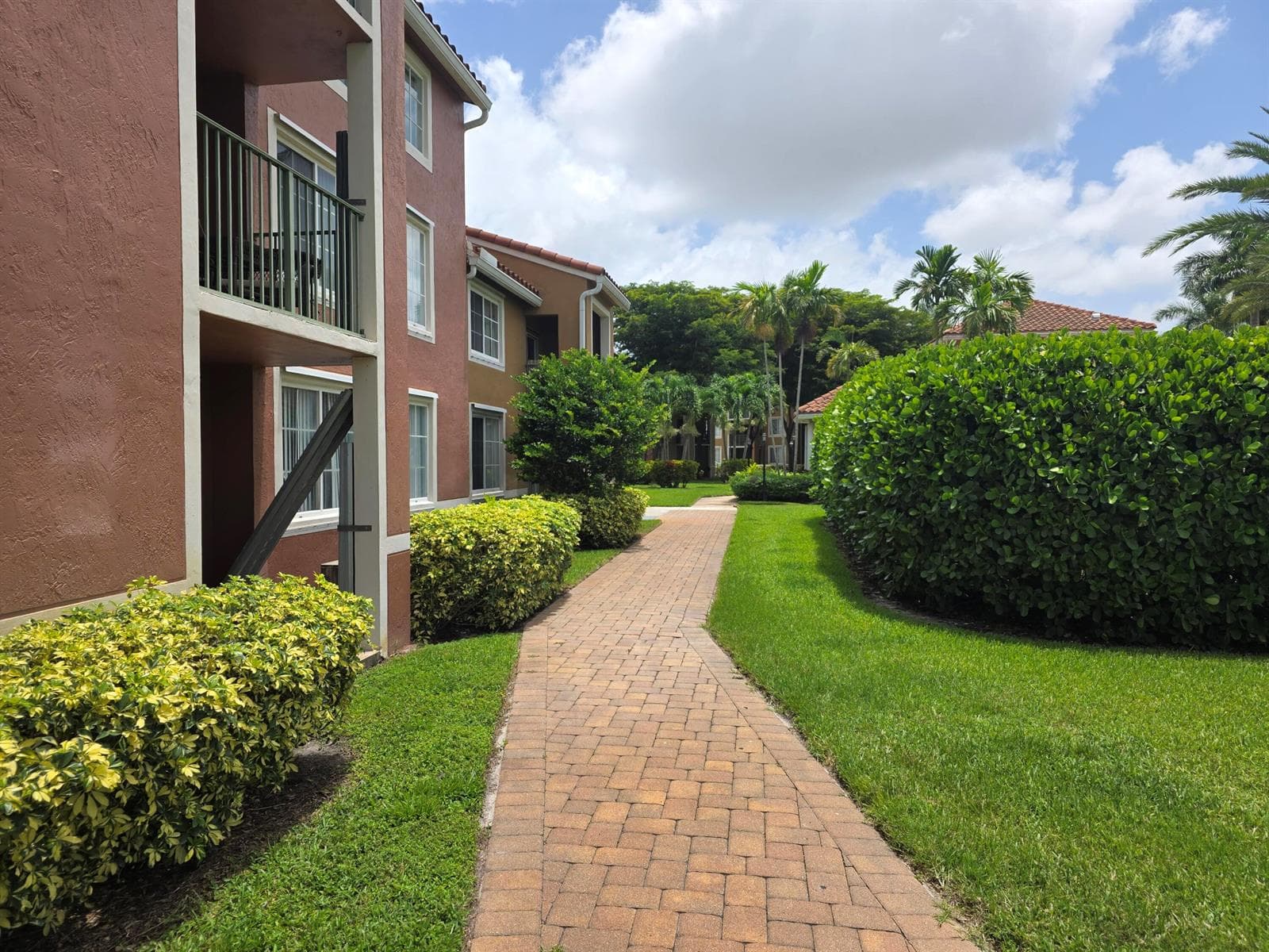 7824 SONOMA SPRINGS Circle # 104, Lake Worth, FL 33463 photo 5