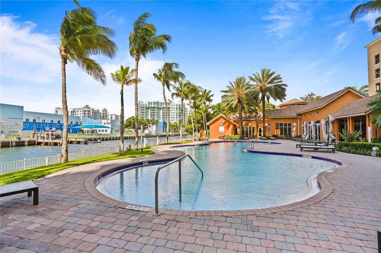 3330 NE 190th St # 1010, Aventura, FL 33180