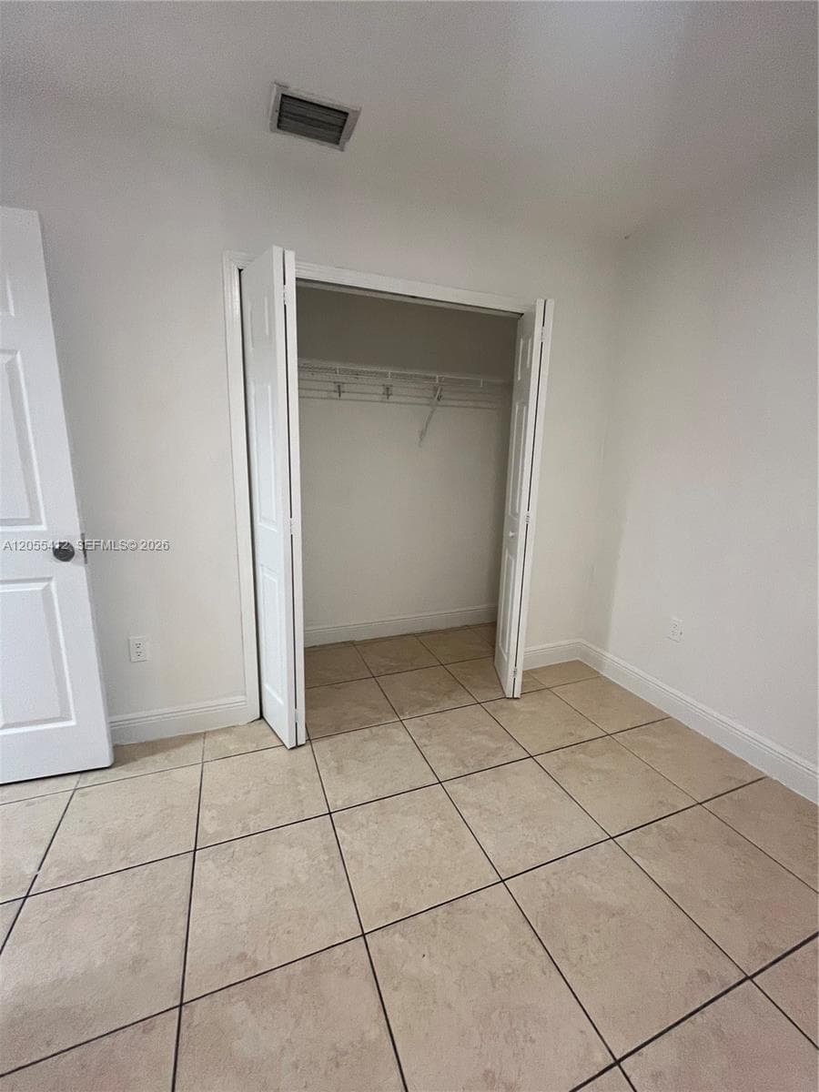 2185 NW 16th Ter # 7, Miami, FL 33125 photo 4