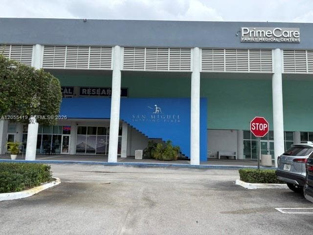 14028 SW 8th St, Miami, FL 33184 photo 2