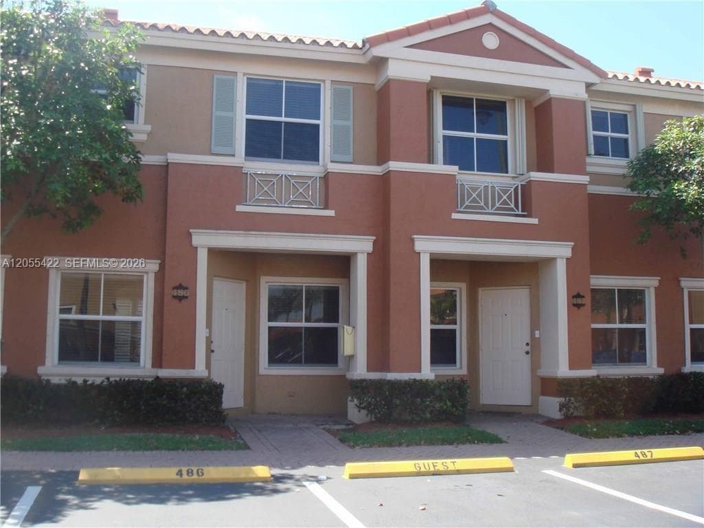 11600 NW 60th Ter # 486, Doral, FL 33178