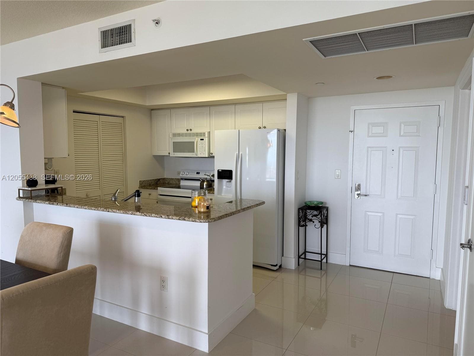 19501 W Country Club Dr # 1705, Aventura, FL 33180 photo 5
