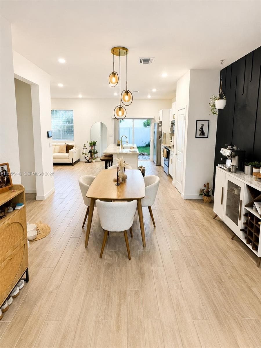 1680 SE 8th Ave, Homestead, FL 33034