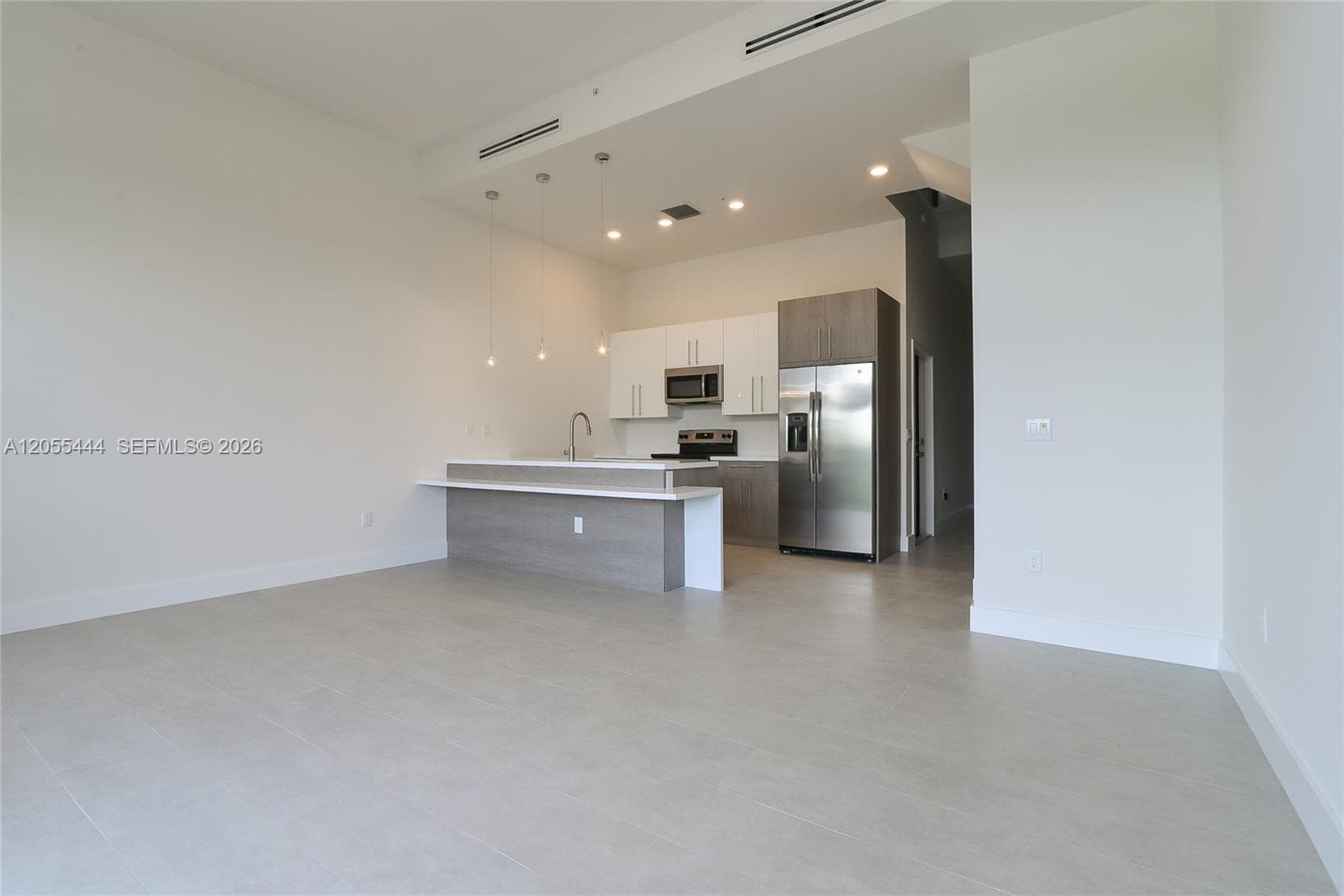 4413 NW 9 St, Plantation, FL 33317 photo 4