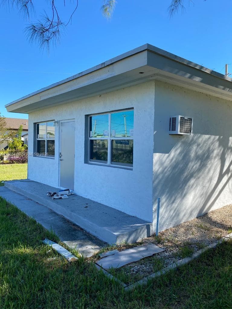 4023 SW 19th St # D, West Park, FL 33023