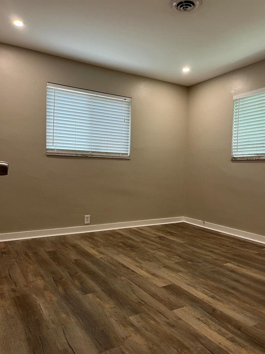 4250 NW 21st Avenue, Oakland Park, FL 33309 photo 4