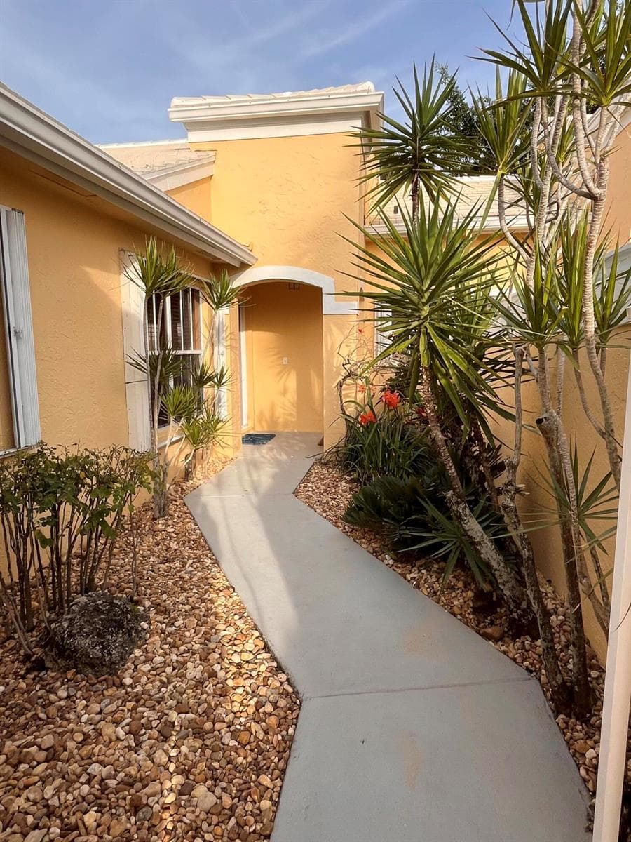2660 Neaton Court, Wellington, FL 33414 photo 3