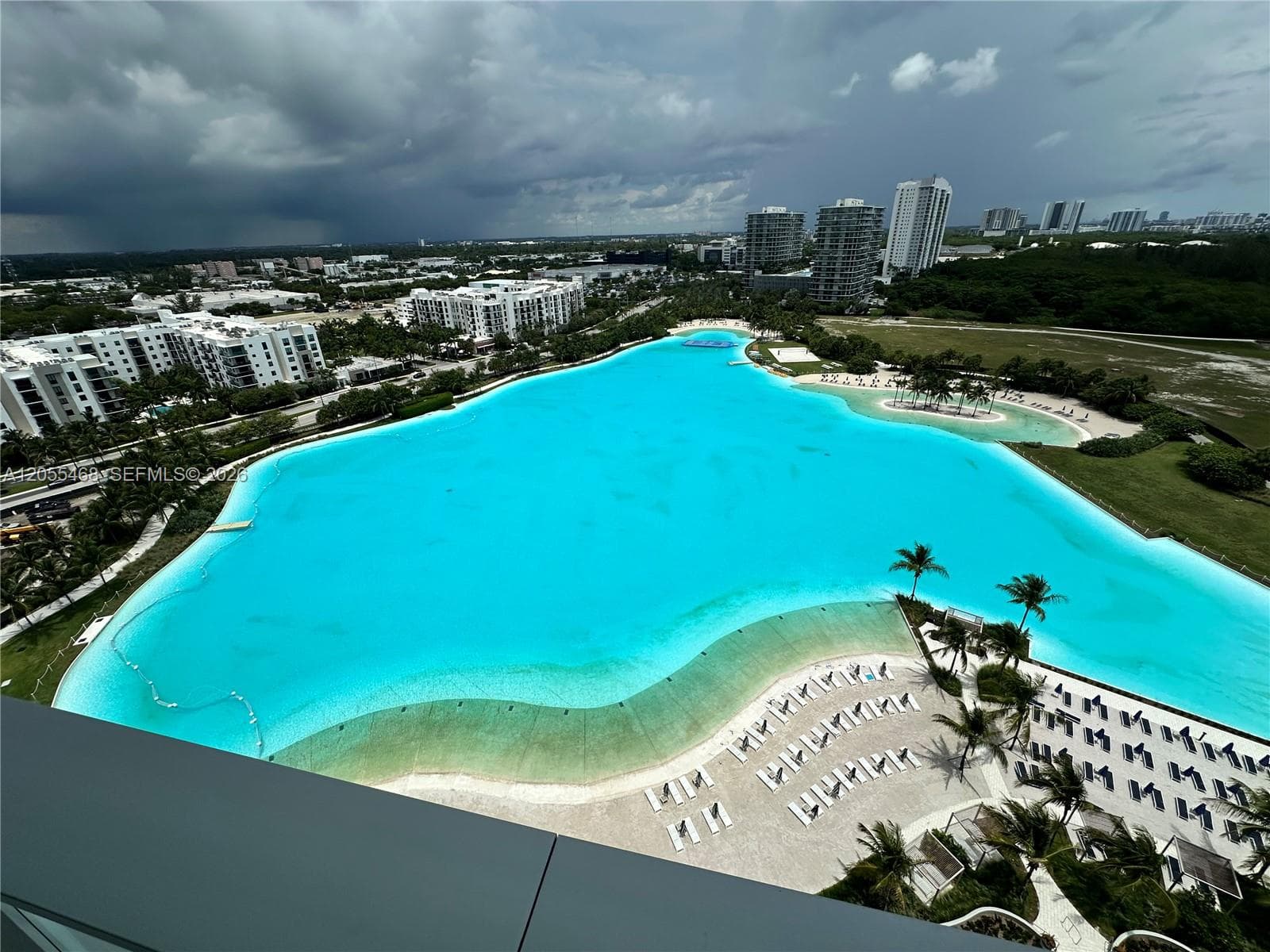 2411 Laguna Cir # 1407, North Miami, FL 33181 photo 3